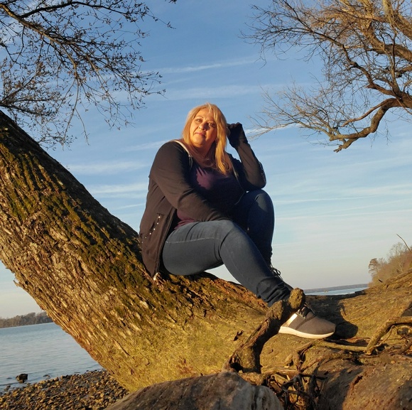 Meet your Posher, Terry - Picture 1 of 1